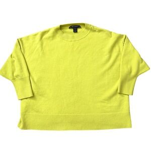 Vintage 795$ St. John Chartreuse Lime Green Wool  Crew Neck Sweater Size M BB21